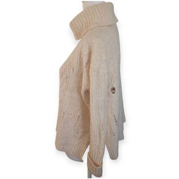FREE PEOPLE IVORY COMPLEX CABLE DISTRESSED COWL/TURTLENECK SZ.XS EUC. - Picture 5 of 10